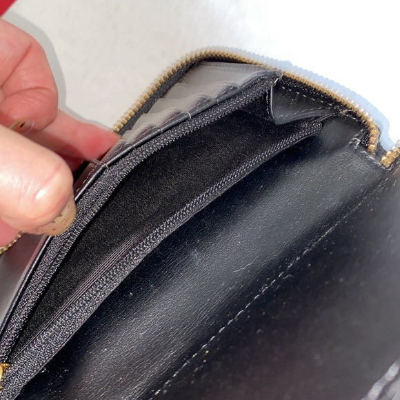 Marc Jacob’s wallet black wristlet - Picture 5 of 5